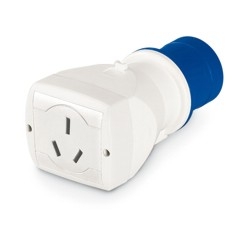 Adaptador Arg 2P+T 20A 220V