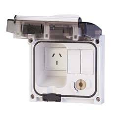 Base C/Bloqueo Ip56 2P+T 10A